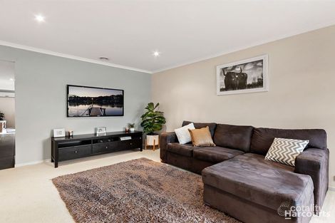 Property photo of 1 Persimmon Lane Pakenham VIC 3810