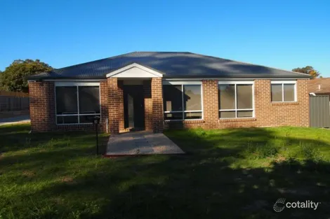 1/6 Charles St, Maffra, VIC 3860