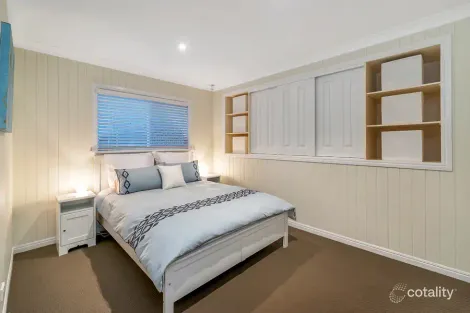 Property photo of 76 Alexandra Street Bardon QLD 4065