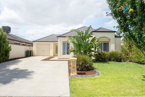 17 Kentia Dr, Para Hills West, SA 5096