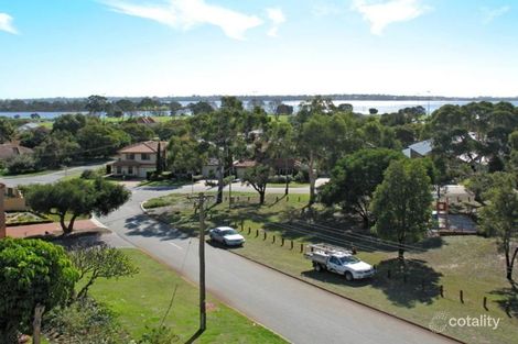 5a Ferguson St, Alfred Cove, WA 6154