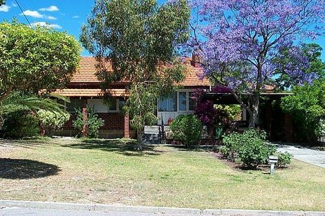 10 Feredy St, Embleton, WA 6062