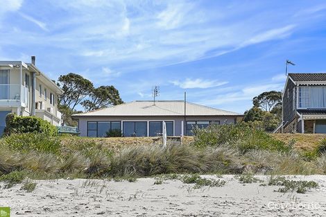 Property photo of 135 Quay Road Callala Beach NSW 2540