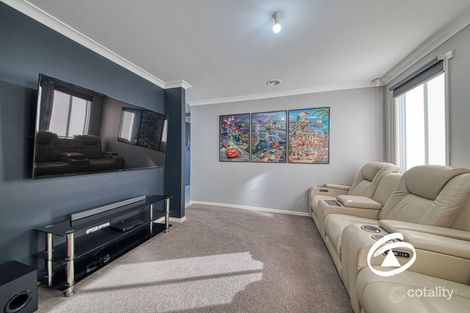 Property photo of 64 Greendale Boulevard Pakenham VIC 3810