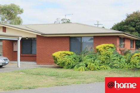 2/11 Newnham Cl, Newnham, TAS 7248