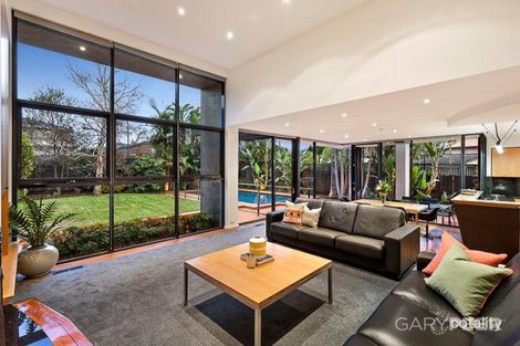 Property photo of 8 Polo Parade Caulfield North VIC 3161