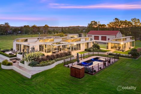 204 Luskintyre Rd, Luskintyre, NSW 2321