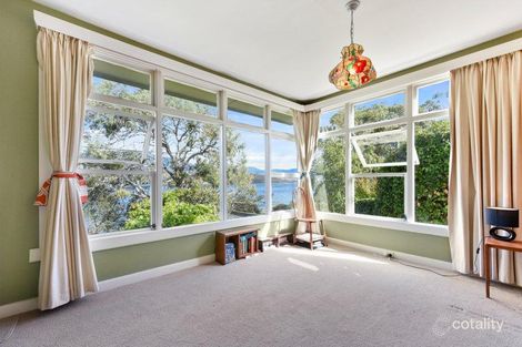 Property photo of 2 Rose Bay Esplanade Rose Bay TAS 7015