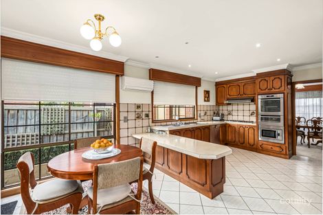 Property photo of 36 Windsor Drive Avondale Heights VIC 3034