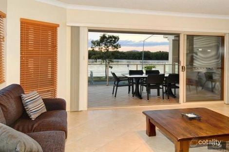 Property photo of 2/273 Bradman Avenue Maroochydore QLD 4558