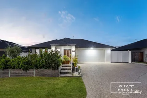 Property photo of 16 Byron Drive Jimboomba QLD 4280