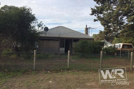 Property photo of 5 Salt River Road Cranbrook WA 6321
