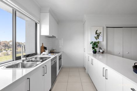 Property photo of 23/1-15 Beddison Road Craigieburn VIC 3064