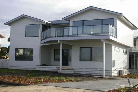 2 Rees St, Kilcunda, VIC 3995