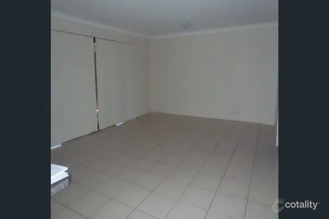 Property photo of 3 Shallow Bay Drive Springfield Lakes QLD 4300
