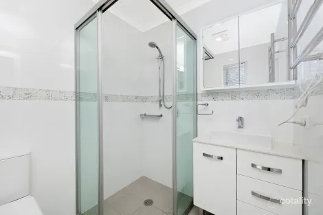 Property photo of 174 Captain Cook Crescent Narrabundah ACT 2604