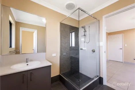 Property photo of 16 Ullman Road Hilbert WA 6112