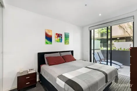 Property photo of 113/163 Fitzroy Street St Kilda VIC 3182