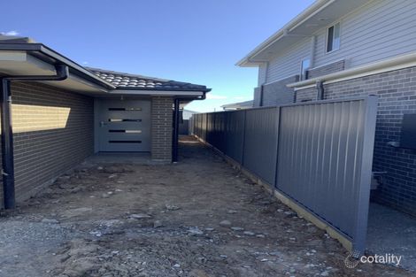 28a Randall St, Glenmore Park, NSW 2745