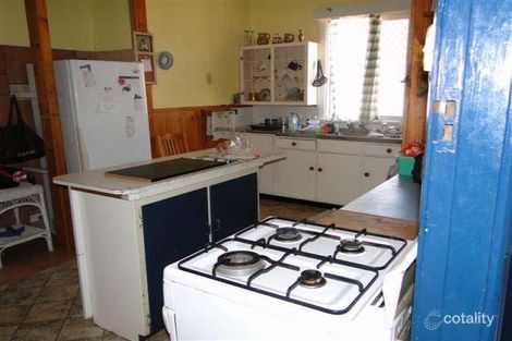 Property photo of 256 Fourth Street Wonthella WA 6530