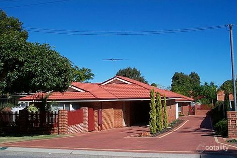 17b Montrose Way, Nollamara, WA 6061