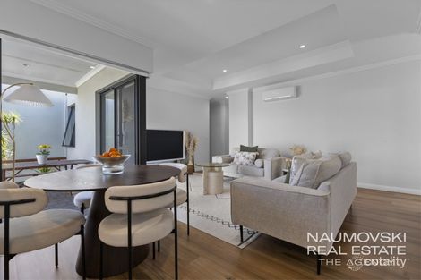 Property photo of 27A Tuckfield Way Nollamara WA 6061