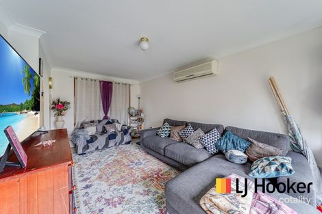 Property photo of 1/6 Allard Place Ingleburn NSW 2565