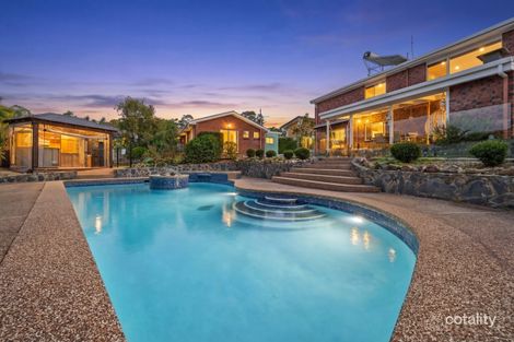 9 Penamber Ct, Benowa, QLD 4217