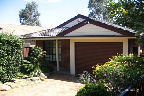 8a Falstaff Pl, Rosemeadow, NSW 2560