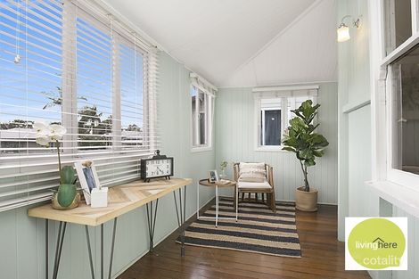 Property photo of 40 Pear Street Greenslopes QLD 4120