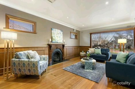 Property photo of 33 Ferntree Gully Road Oakleigh VIC 3166