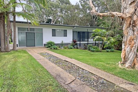 Property photo of 13 Lakeside Drive Sapphire Beach NSW 2450