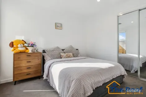Property photo of 39 Merula Drive Mambourin VIC 3024