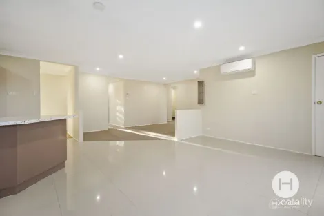 Property photo of 1 Sirett Street Runcorn QLD 4113