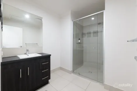 Property photo of 1/20 Jeanine Crescent Nirimba QLD 4551