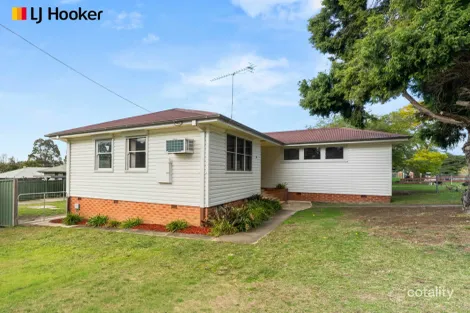 Property photo of 2 Burt Avenue Nowra NSW 2541