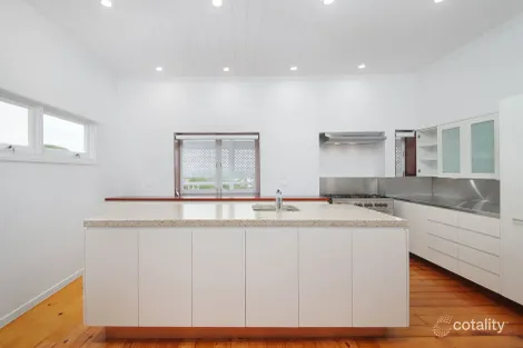 Property photo of 2 Polly Street Annerley QLD 4103