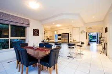 Property photo of 28 Tidcombe Crescent Doncaster East VIC 3109