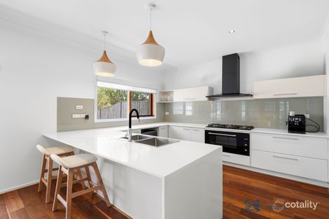 Property photo of 1 Erica Close Eynesbury VIC 3338