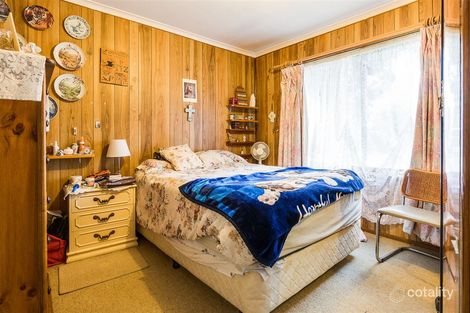 Property photo of 2 Kea Court Werribee VIC 3030