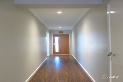 Property photo of 28 Jonesfield Street Craigieburn VIC 3064