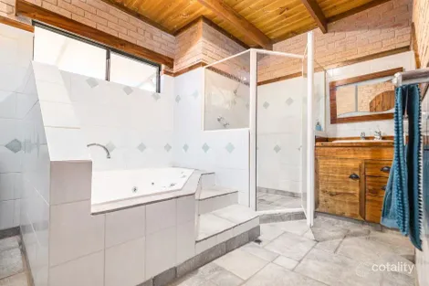 Property photo of 31 Webber Road Moresby WA 6530