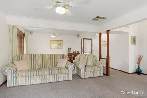 Property photo of 8 The Glade Aberfoyle Park SA 5159