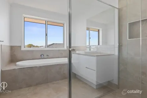 Property photo of 20 Harper Boulevard Mount Duneed VIC 3217