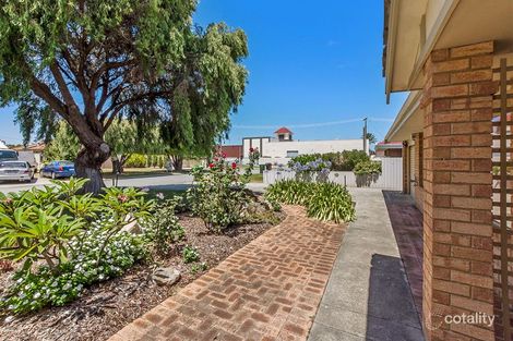 Property photo of 17 Conway Loop Waikiki WA 6169