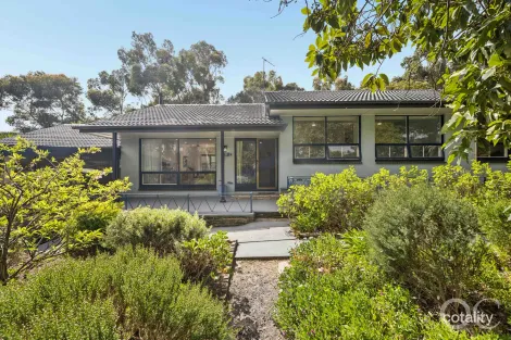 Property photo of 371 Black Road Flagstaff Hill SA 5159