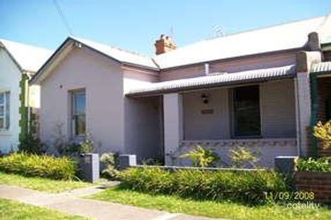 8 Samdon St, Hamilton, NSW 2303