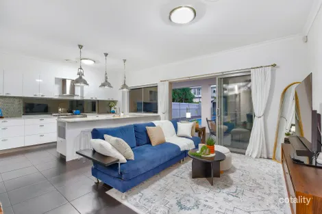 Property photo of 77 Gizerah Street Mitchelton QLD 4053