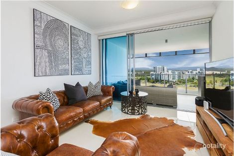 Property photo of 2705/25-31 East Quay Drive Biggera Waters QLD 4216