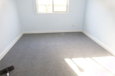 Property photo of 76 Corrigan Avenue Brooklyn VIC 3012